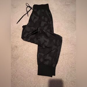 Zella Camouflage Silky Stretch Sweatpants
